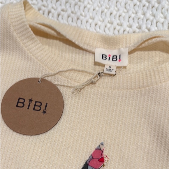 Floral Star Patchwork Sweater - Picture 3 of 5